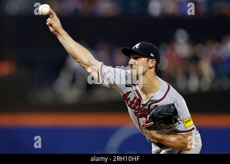 Atlanta Braves starting pitcher Spencer Strider (99) throws to the plate in  the second inning during a MLB regular season game between the Chicago Whi  Stock Photo - Alamy