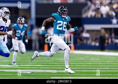 Denver Broncos safety Jamar Johnson (41) defends against the Dallas Cowboys  during an NFL Football game in Arlington, Texas, Sunday, Nov. 7, 2021. (AP  Photo/Michael Ainsworth Stock Photo - Alamy