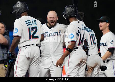 Miami Marlins serve NY Yankees a walk off Burger