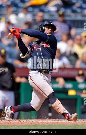 PITTSBURGH, PA - AUGUST 10: Atlanta Braves shortstop Orlando Arcia