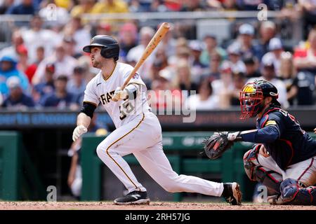 PITTSBURGH, PA - AUGUST 10: Pittsburgh Pirates third baseman Ke