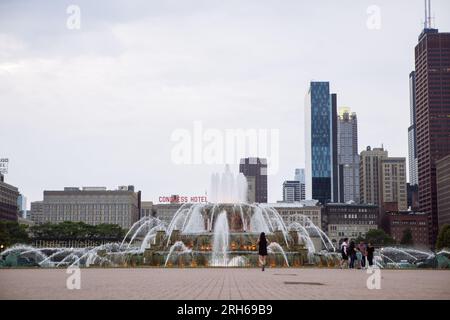 Wide angle view of the Buckingham Fountain, Chicago, Illinois, USA Stock Photo