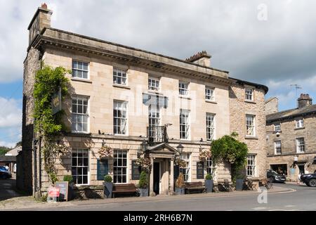 The listed Royal Hotel in Kirkby Lonsdale, Cumbria, England, UK Stock Photo