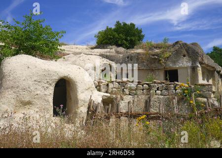 Noszvaj cave dwellings, artificial caves carved in soft rhyolite tuff, Noszvaj, near Eger, Hungary Stock Photo