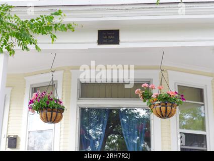 Bob Dylan's first home in Duluth, Minnesota Stock Photo - Alamy