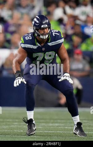 Seattle Seahawks offensive tackle Stone Forsythe (78) gets set during an  NFL pre-season football game against the Minnesota Vikings, Thursday, Aug.  10, 2023 in Seattle. (AP Photo/Ben VanHouten Stock Photo - Alamy