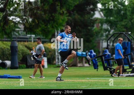 Los Angeles Chargers linebacker Joey Bosa (97) in an NFL football game  Sunday, Jan. 8, 2023, in Denver. (AP Photo/David Zalubowski Stock Photo -  Alamy