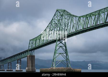 Bridge in Astoria Oregon, crosses over the Columbia River into Washington. The 4.2 mile long Astoria Megler bridge over the Columbia River near the mo Stock Photo