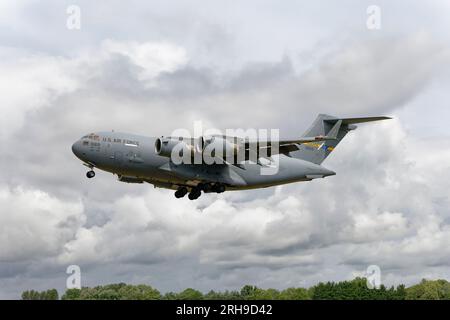 Boeing C-17A Globemaster III military transport aircraft of the United States Air Force 315th Airlift Wing arrives at RAF Fairford for the RIAT Stock Photo