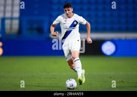 https://l450v.alamy.com/450v/2rhan59/giacomo-stabile-of-fc-internazionale-in-action-during-the-friendly-football-match-between-fc-internazionale-and-kf-egnatia-2rhan59.jpg