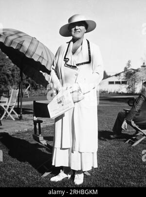 Palm Springs, California:  January 26, 1934 Author Mary Roberts Rhinehart at the Desert Inn in Palm Springs where she is recuperating from a recent illness. Stock Photo