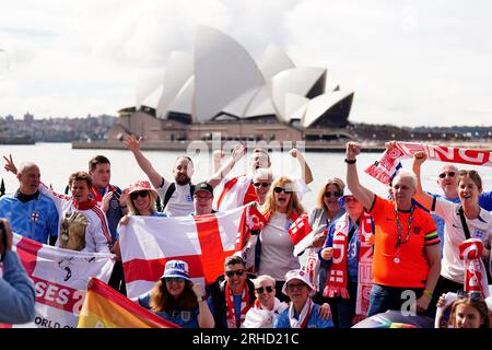 England supporter group, FreeLionesses, are seen outside of Sydney Opera House before the FIFA Women's World Cup semi-final match at Stadium Australia, Sydney. Picture date: Wednesday August 16, 2023. Stock Photo