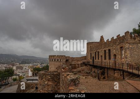 Ruins of the medieval castle of Onda in Spain, Castellon region Stock Photo