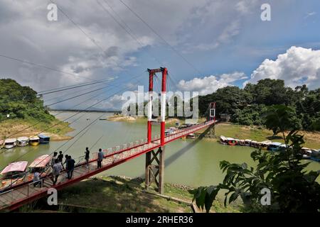 Rangamati, Bangladesh - July 25, 2023: A Hanging Bridge on Kaptai Lake in Rangamati. Kaptai Lake is a people made lake in south-eastern Bangladesh. It Stock Photo