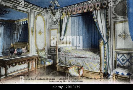 Chateau de Fontainebleau : chambre a coucher de Francoise d'Aubigne, marquise (Madame) de Maintenon (1635-1719) - Carte postale fin 19eme-debut 20eme siecle Stock Photo