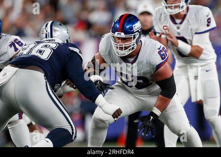 Philadelphia Eagles defensive tackle Javon Hargrave (97) in action against  New York Giants guard Ben Bredeson (68) during an NFL football game,  Sunday, Jan. 8, 2023, in Philadelphia. (AP Photo/Rich Schultz Stock Photo -  Alamy