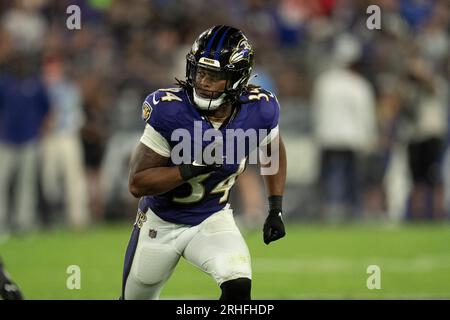 Baltimore Ravens running back Keaton Mitchell outruns Washington