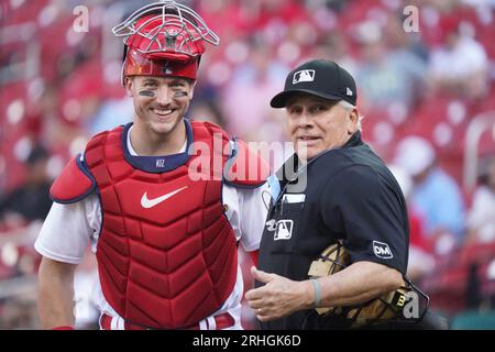 St. Louis, United States. 10th July, 2022. St. Louis Cardinals catcher Andrew  Knizner congratulates pitcher Ryan Helsley after the third out and a 4-3  win over the Philadelphia Phillies at Busch Stadium