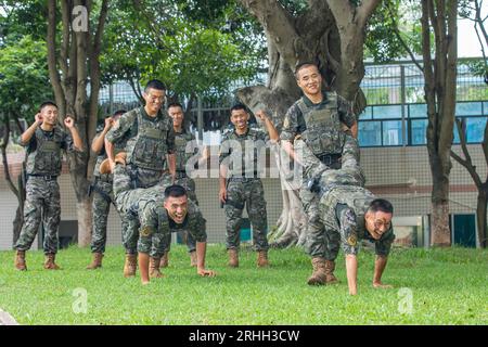 NANNING, CHINA - AUGUST 17, 2023 - SWAT team members finish a game during a training break in Nanning, Guangxi province, China, August 17, 2023. Stock Photo