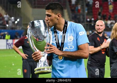 Piraeus, Greece. 16 August, 2023: Rodri of Manchester City celebrates with the trophy after the victory during the UEFA Super Cup 2023 match between Manchester City FC and Sevilla FC at Georgios Karaiskakis Stadium in Piraeus, Greece. August 16, 2023. (Photo by Nikola Krstic/Alamy) Stock Photo