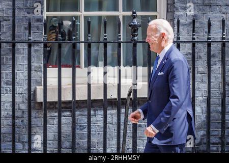 President of the United States Joe Biden visits Downing Street, received by British Prime Minister Rishi Sunak this morning.    Pictured: A camera fro Stock Photo