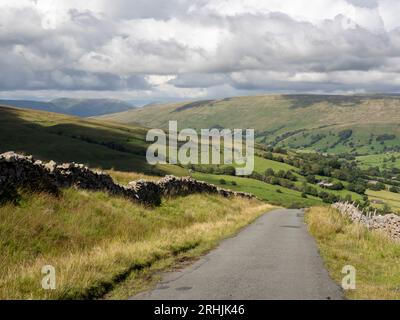 Looking down into Dentdale from the road to White Shaw Moss between Dentdale and Kingsdale, Yorkshire Dales, UK. Stock Photo