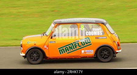 750 MOTOR CLUB AT CADWELL PARK LINCOLNSHIRE 2023 Stock Photo