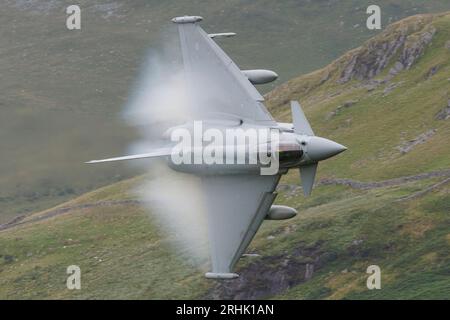 RAF Typhoon Eurofighter practising low flying at the Mach Loop area in Wales Stock Photo