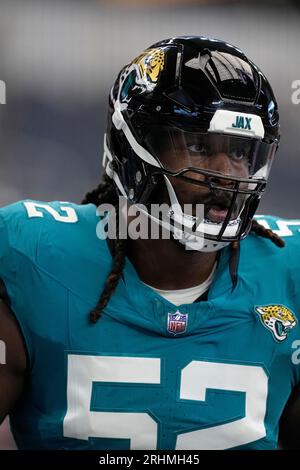 Jacksonville Jaguars defensive tackle DaVon Hamilton (52) walks