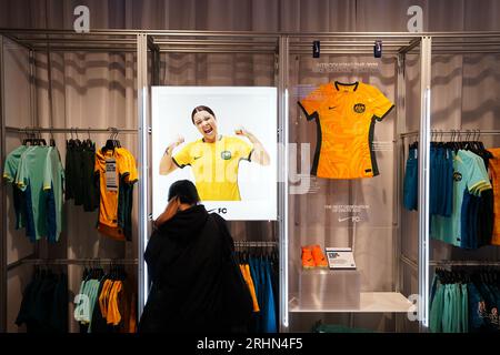 George street nike deals