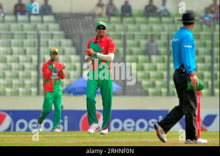 Bangladesh-Zimbabwe One Day International (ODI) match at the Sher-e-Bangla National Cricket Stadium, Mirpur, Dhaka, Bangladesh. Bangladesh won by 5 wi Stock Photo
