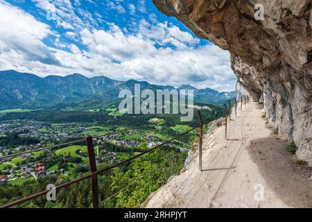Hiking trail in the Ewige Wand at the Predigtstuhl near Bad Goisern, Salzkammergut, Upper Austria, Austria Stock Photo
