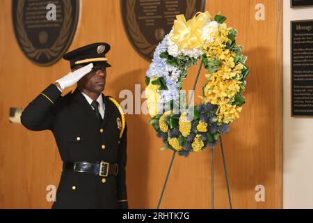 Ny, USA. 18th Aug, 2023. United Nations, New York, USA, August 18 2023 - A view of a wreath-laying ceremony to remember the 20th Anniversary of the bombing of Canal Hotel in Baghdad and World Humanitarian Day Today at the United Nations Headquarters in New York. Photo: Luiz Rampelotto/EuropaNewswire (Credit Image: © Luiz Rampelotto/ZUMA Press Wire) EDITORIAL USAGE ONLY! Not for Commercial USAGE! Credit: ZUMA Press, Inc./Alamy Live News Stock Photo