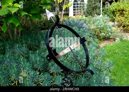 sun dial in the grounds of whitstable castle,whitstable,kent,uk august 18 2023 Stock Photo