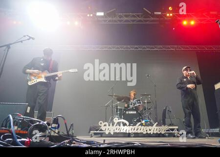 Glanusk Park, UK. Friday, 18 August, 2023. Warmduscher performing at the 2023 Green Man Festival in Glanusk Park, Brecon Beacons, Wales. Photo date: Friday, August 18, 2023. Photo credit should read: Richard Gray/Alamy Live News Stock Photo