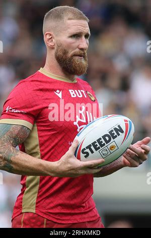 Leigh, UK. 19th Aug, 2023. Leigh Sports Stadium, Leigh Sports Village, Sale Way, Leigh, Greater Manchester, 19th August 2023. Betfred Super League Leigh Leopards v Catalan Dragons Sam Tomkins of Catalans Dragons Credit: Touchlinepics/Alamy Live News Stock Photo