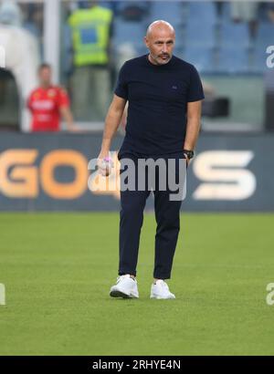 Vincenzo Italiano coach of ACF Fiorentina looks on during the Serie A 2021/ 2022 football match between ACF Fiorentina and Venezia FC at Artemio Franch  Stock Photo - Alamy