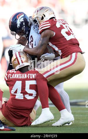 Las Vegas Raiders defensive end Maxx Crosby (98) warms up before an NFL  football game against the Denver Broncos in Denver, Sunday, Nov. 20, 2022.  (AP Photo/David Zalubowski Stock Photo - Alamy