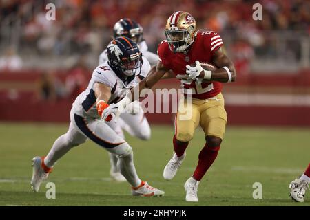 Denver Broncos linebacker Drew Sanders takes part in drills during an NFL  football training camp at the team's headquarters Friday, July 28, 2023, in  Centennial, Colo. (AP Photo/David Zalubowski Stock Photo - Alamy