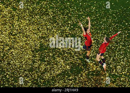 Sydney, Australia. 20th Aug, 2023. Players of Spain celebrate after the awarding ceremony of the 2023 FIFA Women's World Cup in Sydney, Australia, Aug. 20, 2023. Credit: Bai Xuefei/Xinhua/Alamy Live News Stock Photo