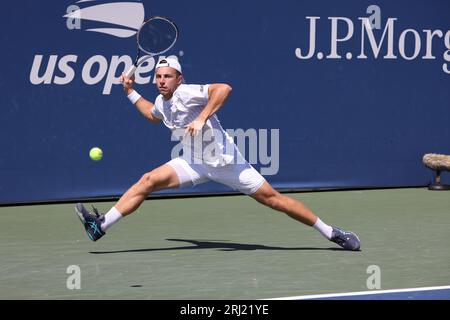 NEW YORK, NY - AUGUST 30: Tallon Griekspoor of the Netherlands during his match against Federico Coria of Argentina  at USTA Billie Jean King National Tennis Center on August 30, 2022 in New York City. Stock Photo