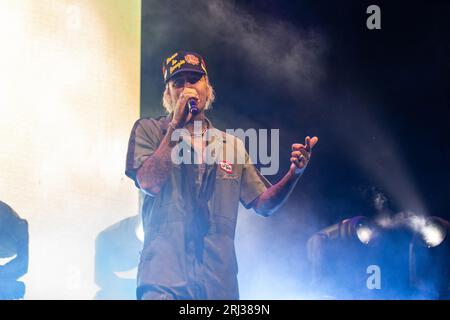 Milwaukee, USA. 18th Aug, 2023. Yelawolf (Michael Wayne Atha) during the Backroad Baptism Tour at American Family Insurance Amphitheater on August 18, 2023, in Milwaukee, Wisconsin (Photo by Daniel DeSlover/Sipa USA) Credit: Sipa USA/Alamy Live News Stock Photo