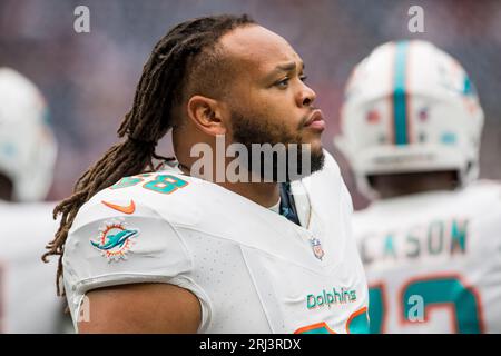 Miami Dolphins offensive tackle Robert Hunt (68) walks to the huddle during  a NFL football game against the Minnesota Vikings, Sunday, Oct.16, 2022 in  Miami Gardens, Fla. (AP Photo/Alex Menendez Stock Photo - Alamy