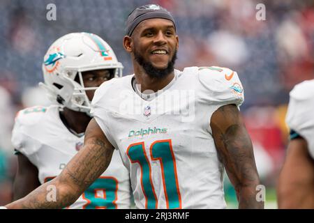 Miami Dolphins wide receiver Cedrick Wilson Jr. (11) runs against the New  York Jets during an NFL football game Sunday, Oct. 9, 2022, in East  Rutherford, N.J. (AP Photo/Adam Hunger Stock Photo - Alamy