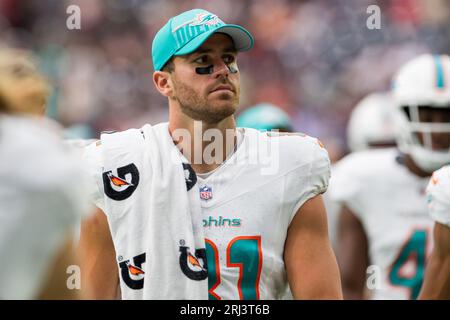 Miami Dolphins tight end Durham Smythe (81) walks the sidelines