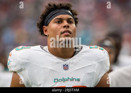 Miami Dolphins linebacker Cameron Goode (53) reacts after defeating the ...