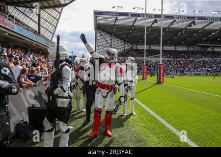 Leeds, UK. 20th Aug, 2023. Sentinel Squad UK Star Wars themed characters offer entertainment ahead of the Betfred Super League Round 22 match Leeds Rhinos vs Warrington Wolves at Headingley Stadium, Leeds, United Kingdom, 20th August 2023 (Photo by James Heaton/News Images) in Leeds, United Kingdom on 8/20/2023. (Photo by James Heaton/News Images/Sipa USA) Credit: Sipa USA/Alamy Live News Stock Photo