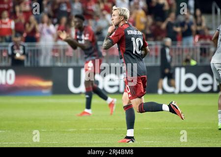 Toronto, Ontario, Canada. 20th Aug, 2023. Federico Bernardeschi #10 celebrates scoring a goal during the MLS game between Toronto FC and CF Montreal. The game ended 2-3 for CF Montreal. (Credit Image: © Angel Marchini/ZUMA Press Wire) EDITORIAL USAGE ONLY! Not for Commercial USAGE! Stock Photo