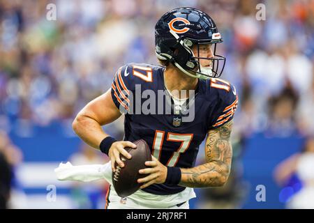 Chicago Bears quarterback Tyson Bagent scrambles for a touchdown during an  NFL preseason football game against the Buffalo Bills Saturday, August 26,  2023, in Chicago. (AP Photo/Charles Rex Arbogast Stock Photo - Alamy