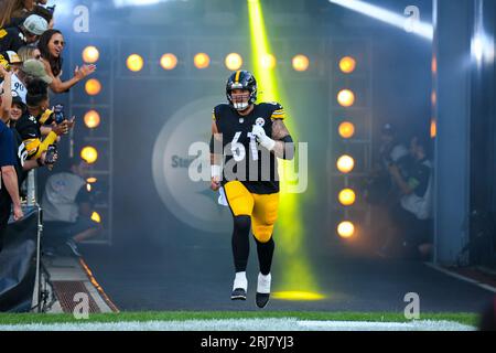Pittsburgh, Pennsylvania, USA. 19th Aug, 2023. August 19th, 2023 Pittsburgh Steelers center Mason Cole (61) entrance during Pittsburgh Steelers vs Buffalo Bills in Pittsburgh, PA. Jake Mysliwczyk/AMG Media (Credit Image: © AMG/AMG via ZUMA Press Wire) EDITORIAL USAGE ONLY! Not for Commercial USAGE! Stock Photo